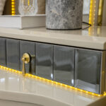 Kivona Oriel Bedroom Set