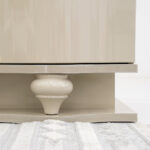 Kivona Oriel Bedroom Set