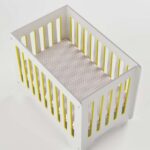 Kivona Baby Crib with Side Railing in Yellow