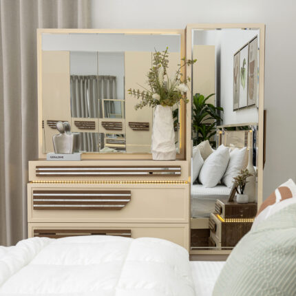 Kivona Luxe Bedroom Set