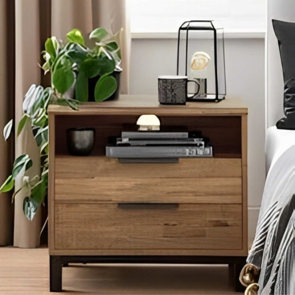 Kivona Ashford Oak Side Table Kivona Ashford Oak Side Table